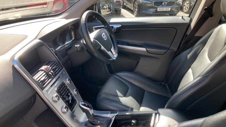 Volvo Xc60 D4 [190] SE Lux Nav 5dr Geartronic Diesel Estate